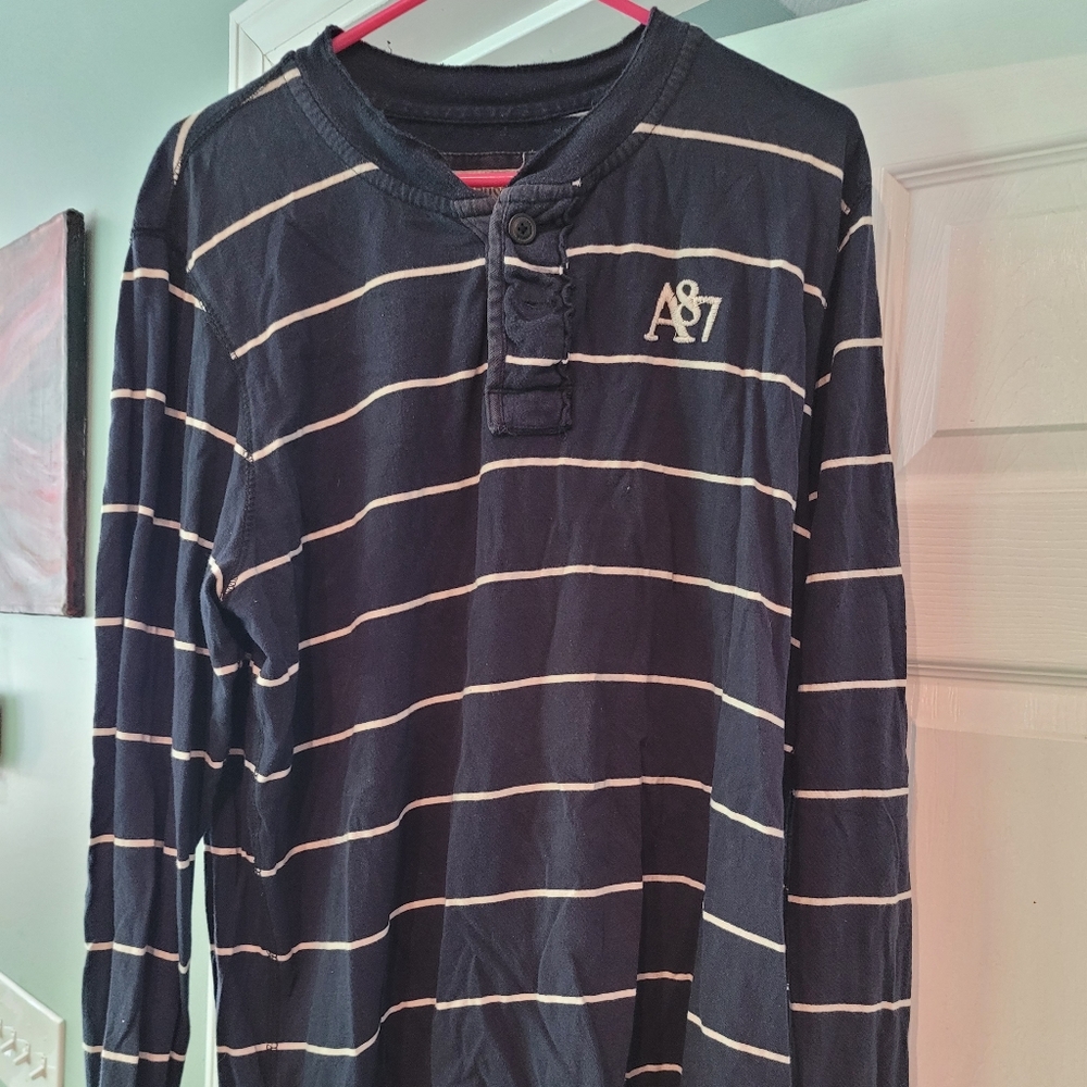 Aeropostale long sleeve shirt